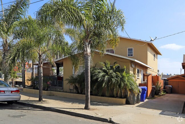 606 South Myers Street, Oceanside, CA 92054 photo 2