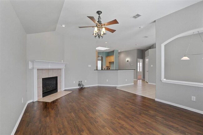 1776 Bentley Drive, Frisco, TX 75033 photo 3