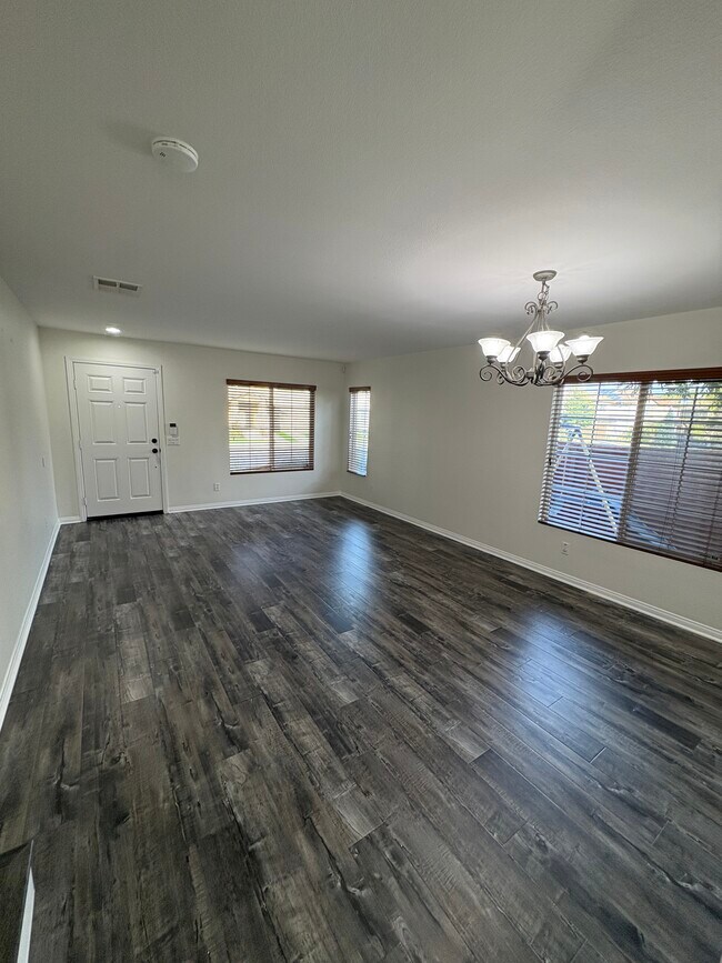 871 Via La Venta San Marcos, CA 92069 photo 4