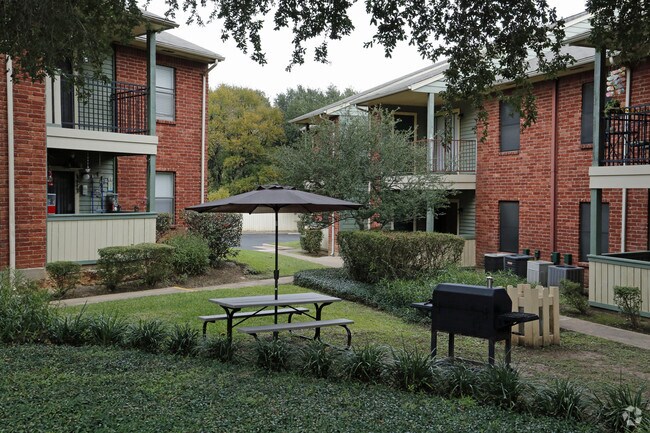 Hidden Timber Apartments photo 3