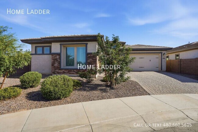 10812 E Tesla Ave Mesa, AZ 85212 photo 3