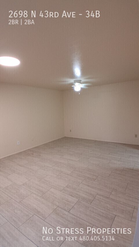 2698 N 43rd Ave Phoenix, AZ 85009 photo 2