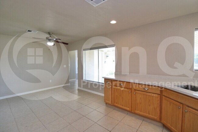 258 South Lazona Drive, Mesa, AZ 85204 photo 4