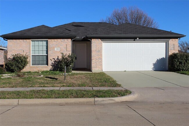 424 Penny Lane, Burleson, TX 76028 photo 2