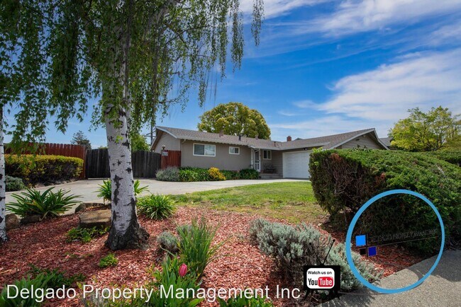 215 Bergwall Way Vallejo, CA 94591 photo 2