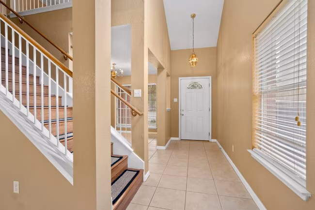 9208 Walsall Cove Austin, TX 78749 photo 3
