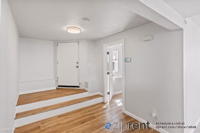 2200 East 21st Street, Oakland, CA 94606 photo 5