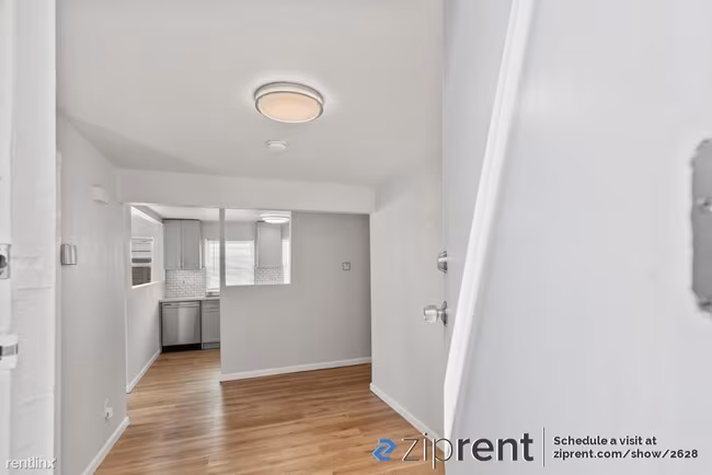 2200 East 21st Street, Oakland, CA 94606 photo 4
