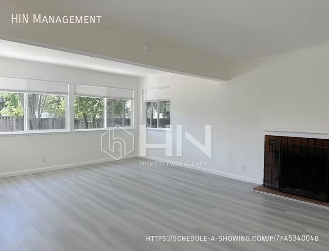 3297 Woody Ln San Jose, CA 95132 photo 5