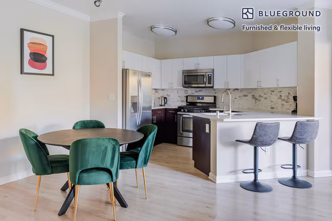 700 Agnew Rd Santa Clara, CA 95054 photo 5