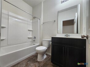 5822 Hopkins Dr Temple, TX 76502 photo 5