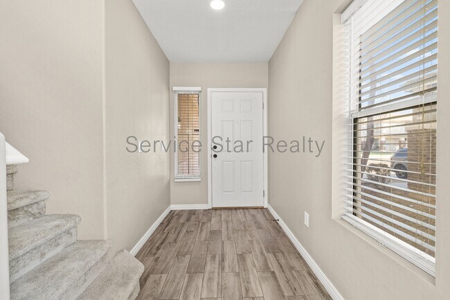 4133 W Maldonado Rd Phoenix, AZ 85041 photo 4