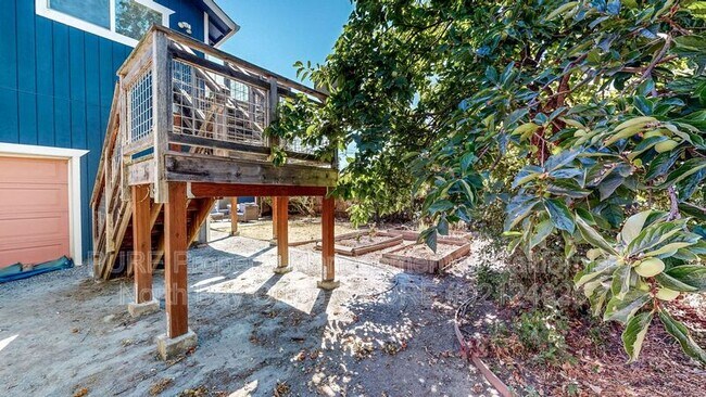 1445 Corby Ave Santa Rosa, CA 95407 photo 5
