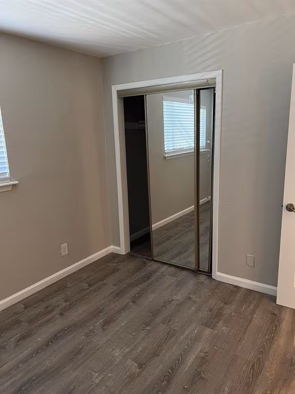 2413 Leon St Austin, TX 78705 photo 5