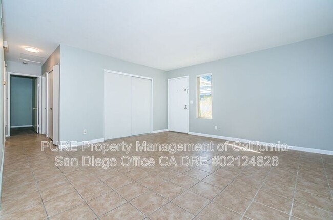 2816 Casey St San Diego, CA 92139 photo 5
