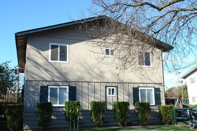 0125 - San Tomas Aquino Pkwy 1385 photo 3