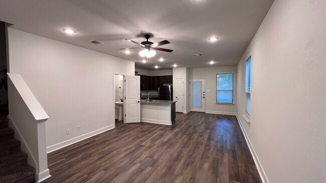 10306 Lynwood Branch San Antonio, TX 78245 photo 3
