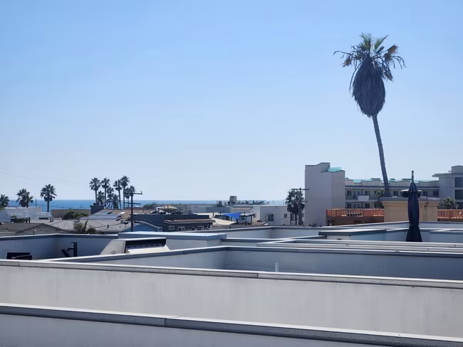 184 Daisy Ave Imperial Beach, CA 91932 photo 3