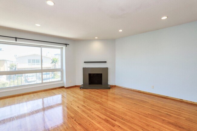 88 Canterbury Ave Daly City, CA 94015 photo 5