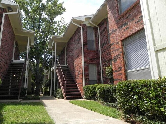 540 East Bethany Drive Allen, TX 75002 photo 3