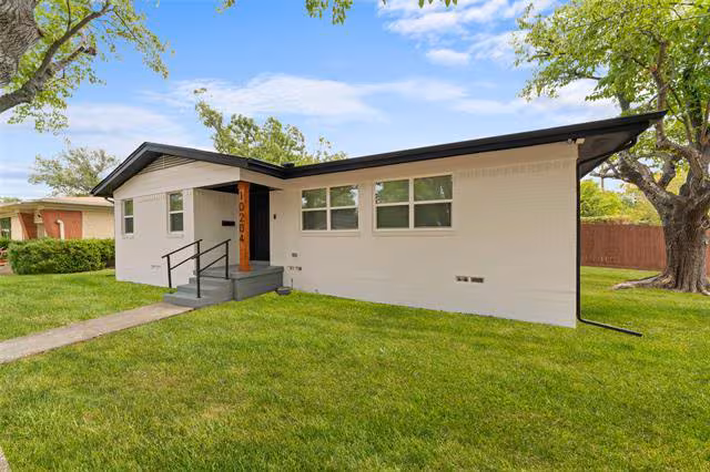 10204 San Juan Ave Dallas, TX 75228 photo 3