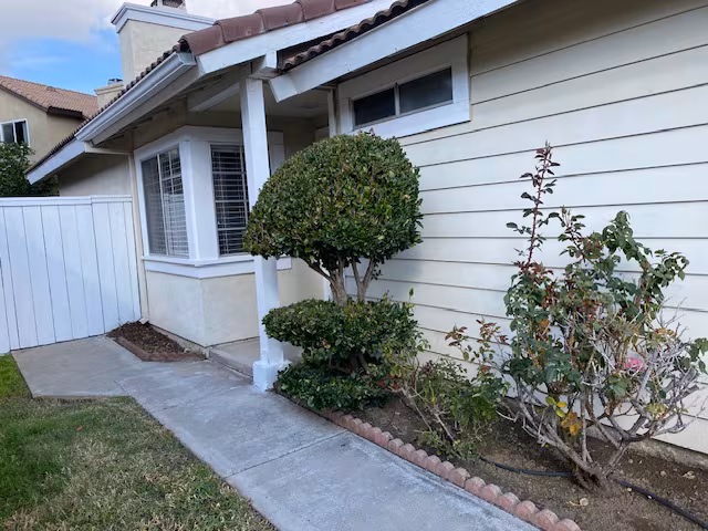 2343 Lake Forest St Escondido, CA 92026 photo 2