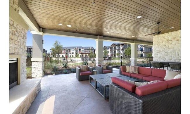 7740 183A Leander, TX 78641 photo 4