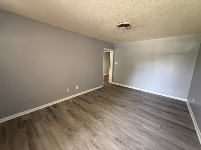 1204 S 7th St Copperas Cove, TX 76522 photo 5