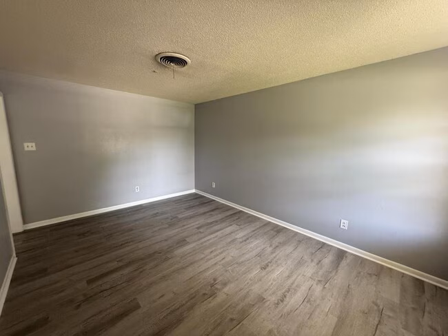 1204 S 7th St Copperas Cove, TX 76522 photo 4