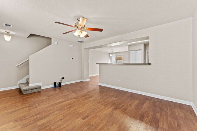 220 Trestle Tree San Marcos, TX 78666 photo 5