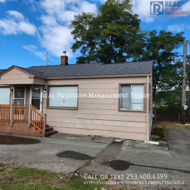 8420 S Tacoma Way Lakewood, WA 98499 photo 2