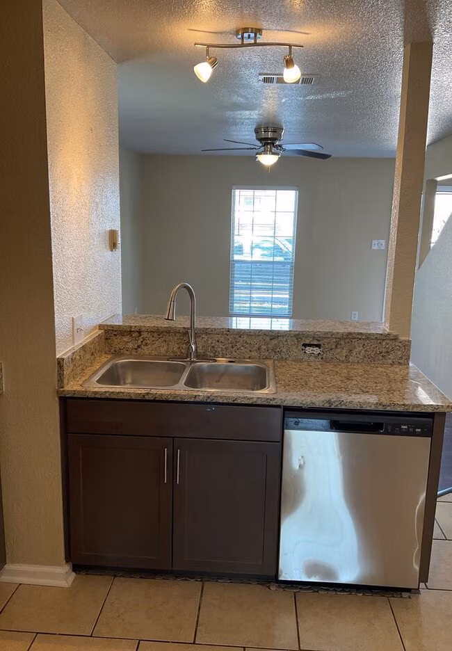 4100 Gus Dr Killeen, TX 76549 photo 4