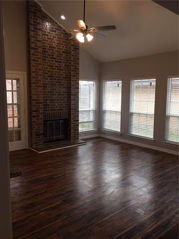 2124 Avignon Dr Carrollton, TX 75007 photo 4