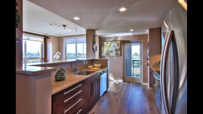 1375 Lick Ave San Jose, CA 95110 photo 3
