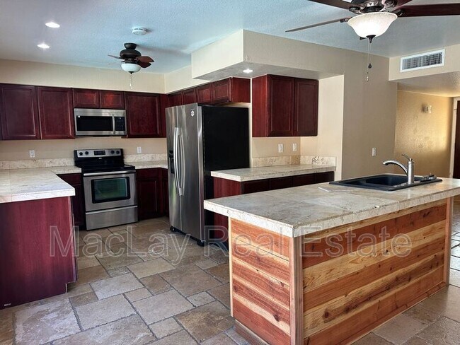1114 E Carter Dr Tempe, AZ 85282 photo 5