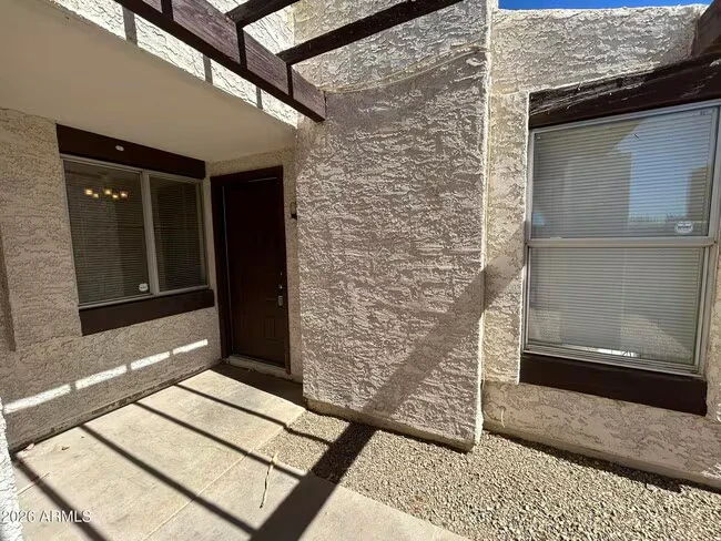 1762 W Colt Rd Chandler, AZ 85224 photo 5