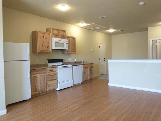 16219 Oxbow Trl Buda, TX 78610 photo 3