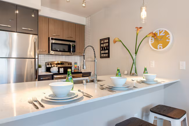 Zephyr Apartments photo 4