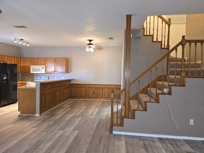 611 Oriole Blvd #1401 Duncanville, TX 75116 photo 3
