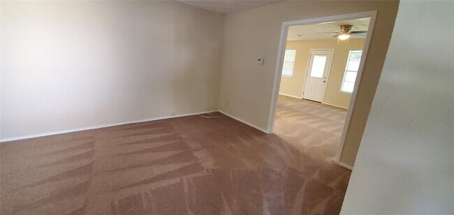 616 Cambridge Dr Richardson, TX 75080 photo 4