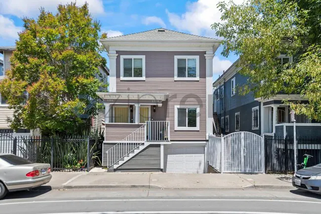 Unit 1104 photo 5