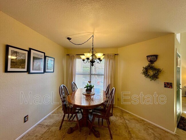 5001 E Mesquite Wood Ct Phoenix, AZ 85044 photo 5