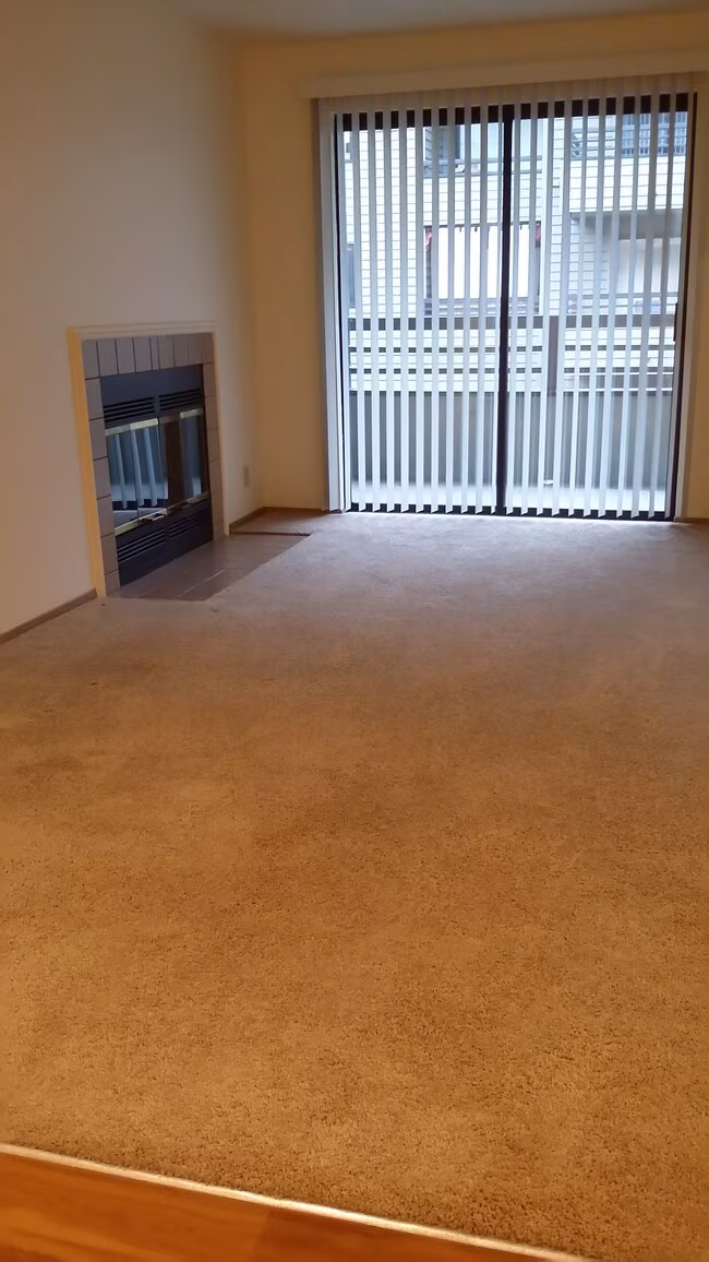 Meridian Place Apartments photo 2
