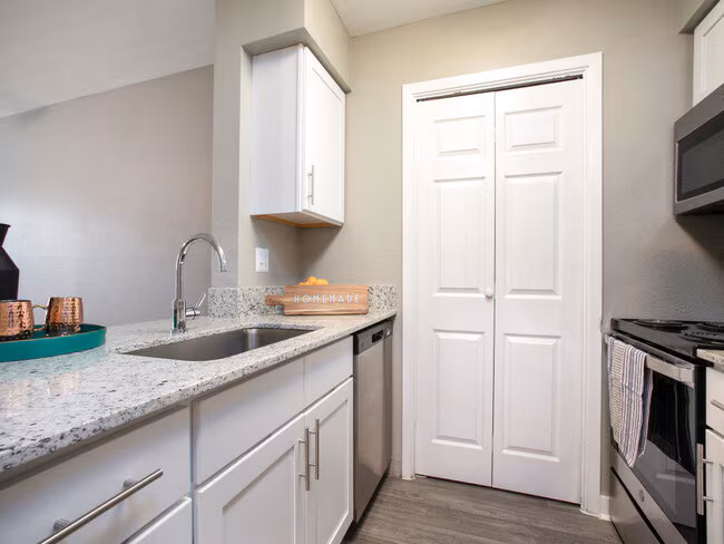 Biltmore Park Apartments photo 3