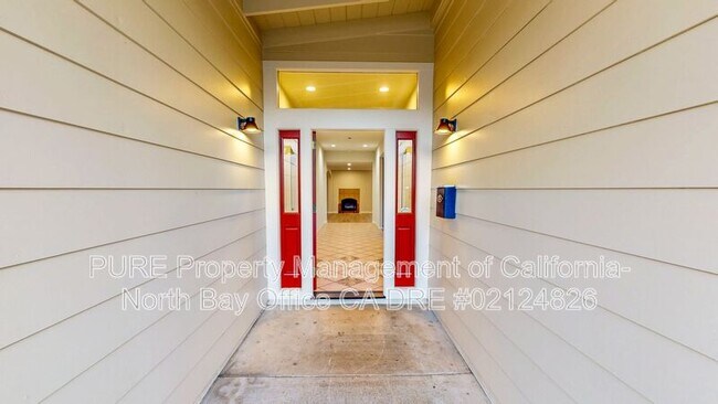 2450 Grosse Ave Santa Rosa, CA 95404 photo 4