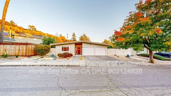 2450 Grosse Ave Santa Rosa, CA 95404 photo 2