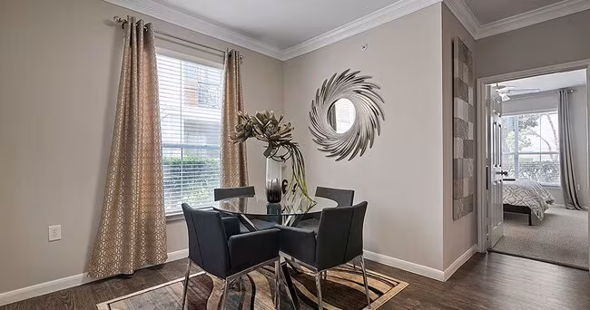 The Palms At Clear Lake Apartments photo 4