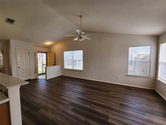 111 Prairie Springs Cove, Georgetown, TX 78626 photo 3