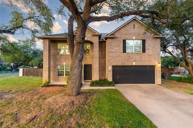 201 South Sumac Lane, Georgetown, TX 78633 photo 2