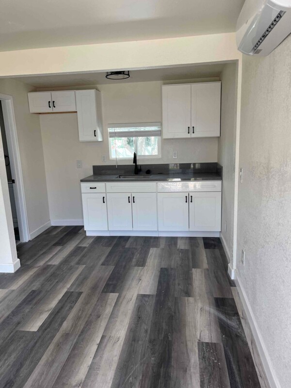 612 Civic Center 612 photo 3